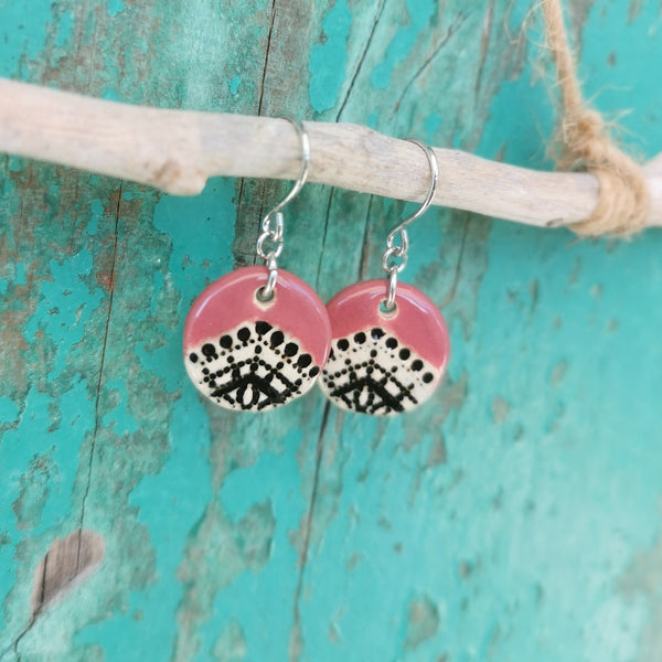 Mulberry geometric pattern ceramic earrings