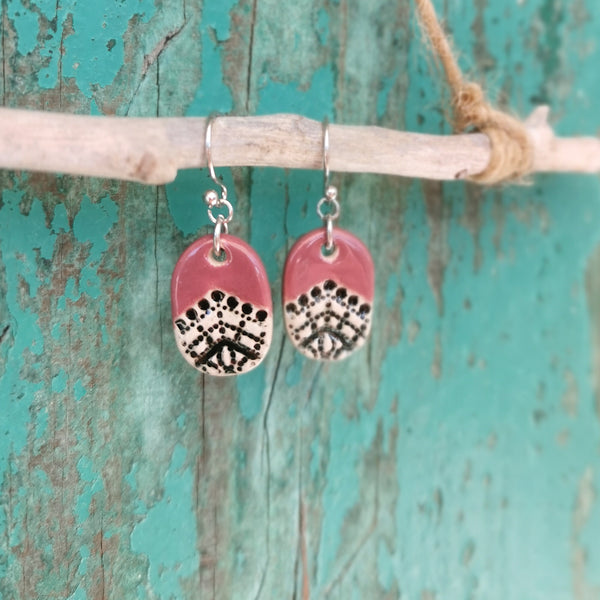 Mulberry geometric pattern oval ceramic small earrings