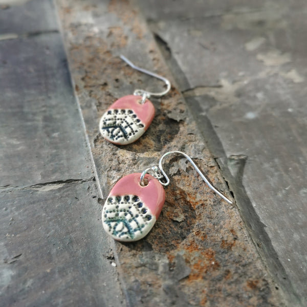 Mulberry geometric pattern oval ceramic small earrings