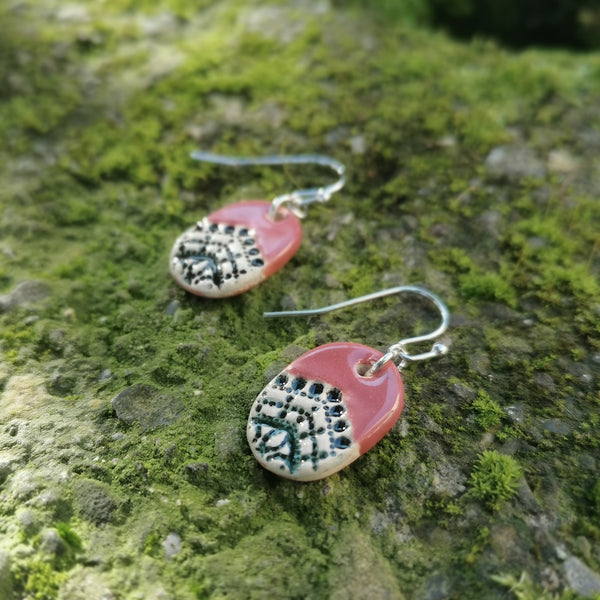 Mulberry geometric pattern oval ceramic small earrings