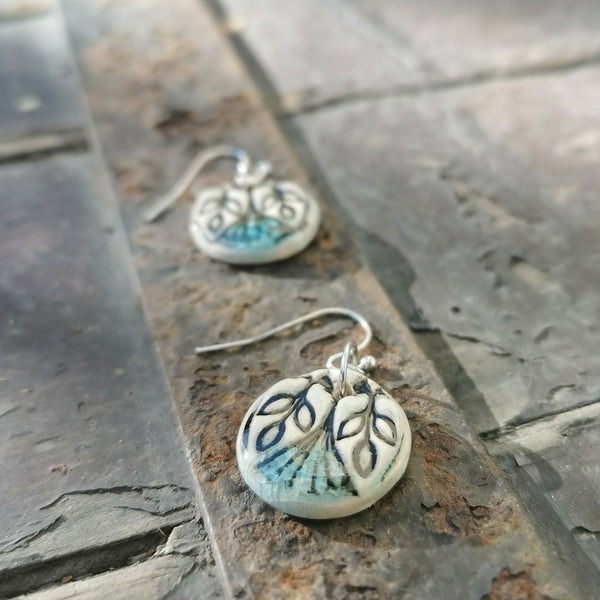 Romantic style earring, handmade leafy ceramic jewelry