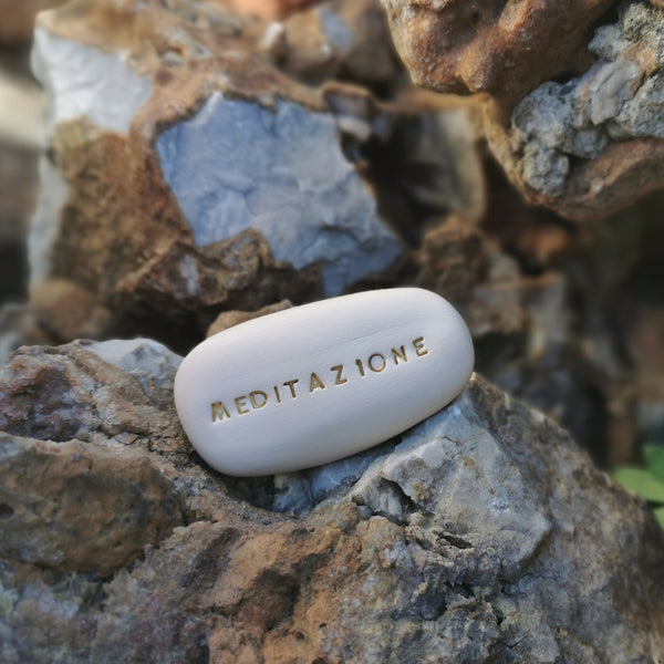 MEDITAZIONE - Inspirational magic pebble