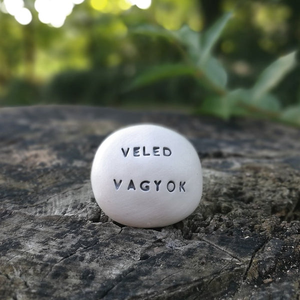 VELED VAGYOK - Kedves ajándék, barátság, kapcsolat